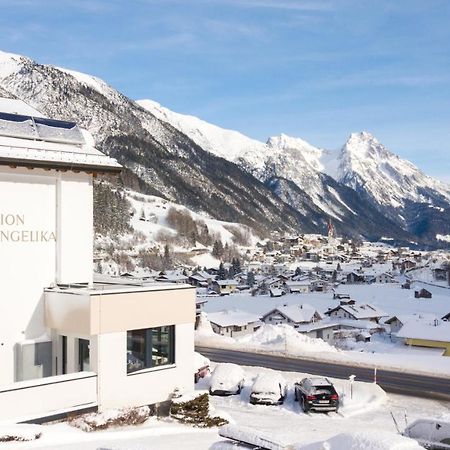 Pension Angelika Pettneu am Arlberg Bagian luar foto