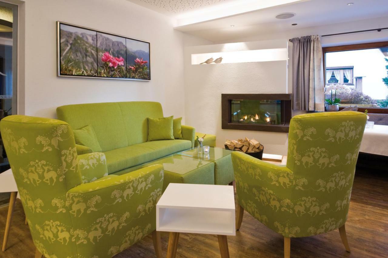 Pension Angelika Pettneu am Arlberg Bagian luar foto