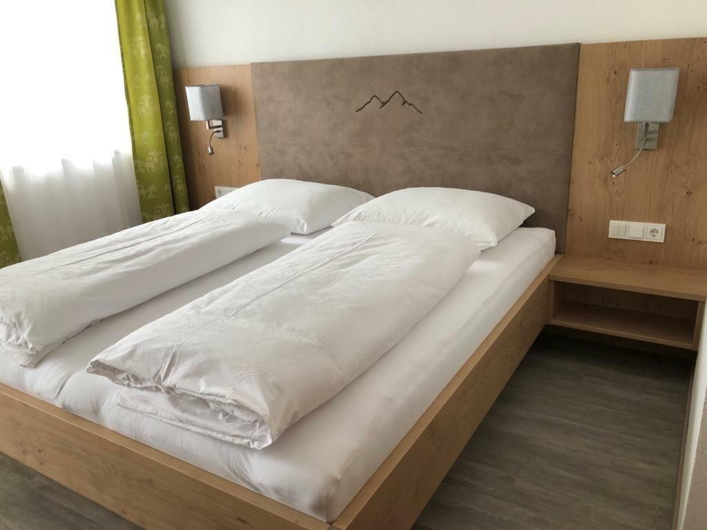 Pension Angelika Pettneu am Arlberg Bagian luar foto